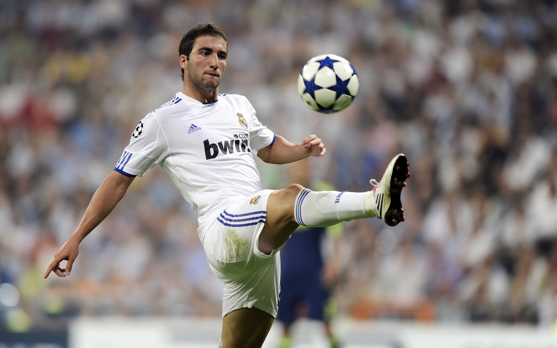 开云下载-_魔术逆境中奋起，连战连捷_，连环套魔术教学